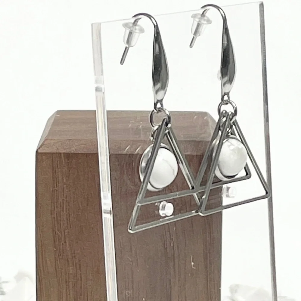 Howlite Earrings - Picture 2 of 3